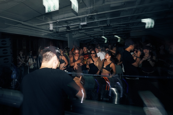 Hong Kong: 01 Festival presents 01 Murray