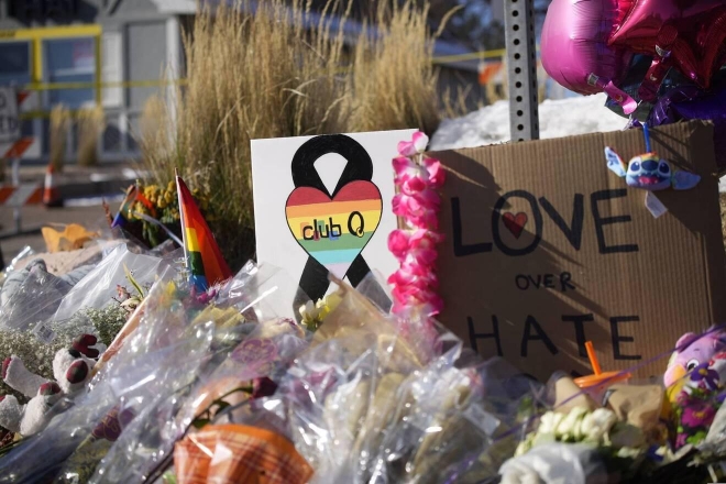 5 người chết, 25 người bị thương trong vụ xả súng ở queer club tại Colorado