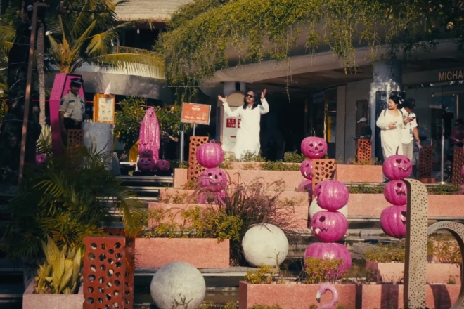 Clever Moose puts Arabic disco on the streets of Bali