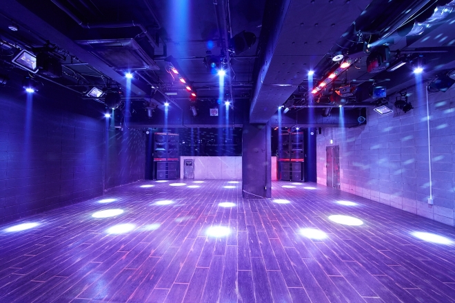 Tokyo club Contact is closing to make way for an urban development project