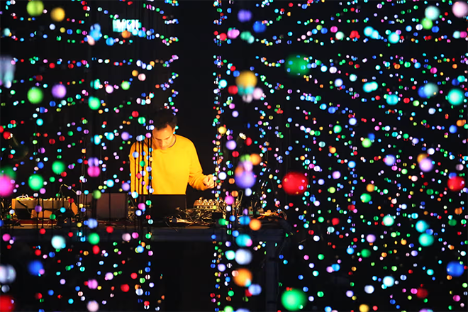 Four Tet releases live album from Alexandra Palace show