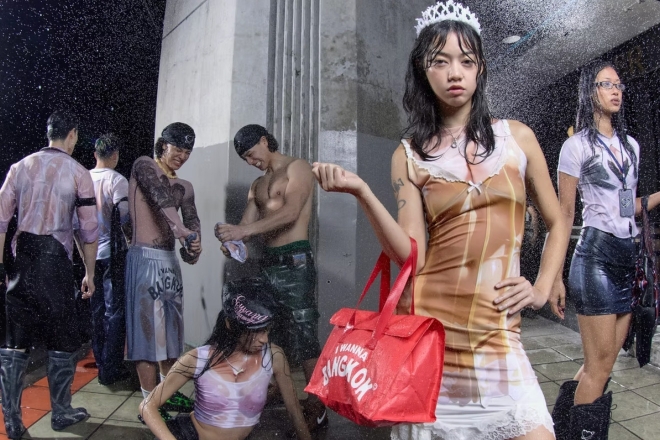 Bangkok: IWANNABANGKOK x YUMM Wet Office Party