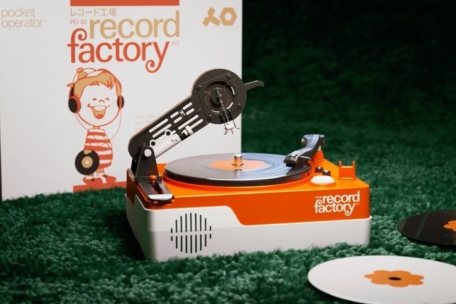Cut your very own 5” vinyl records with the new PO-80 Record Factory