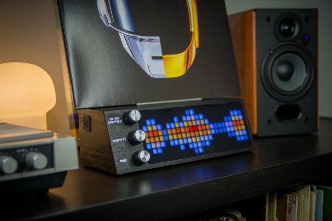 PETRU's vinyl stand turns audio into a live LED visualiser