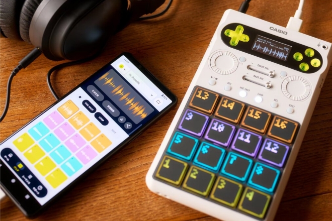 Casio’s SXC-1 is a pocket-sized sampler designed like a game console