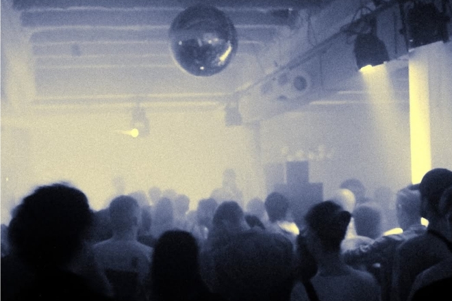 Bangkok: Songkran with RomRom