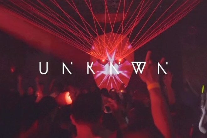 Manila: UNKNWN presents UNKNWN.Eight Years