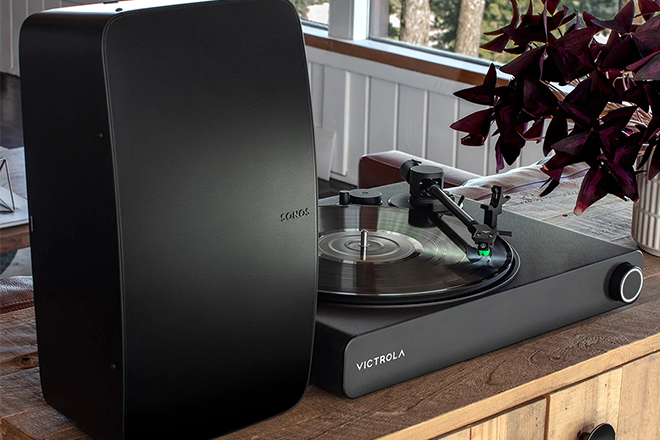 New turntable allows you to play vinyl through a Sonos system