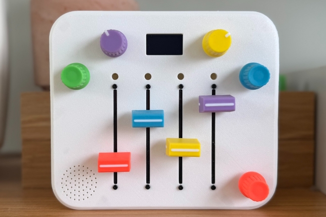 Alma is the 3D-printed, battery-powered synth for toddlers