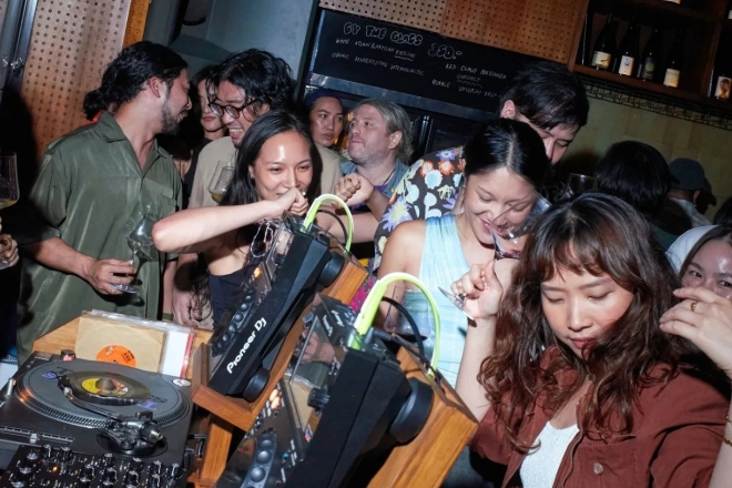 Bangkok: Salon Kiku 2nd Anniversary