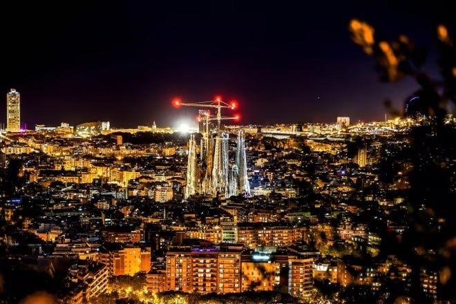 Barcelona, Paris and Tokyo ranked "best cities for nightlife" in new study