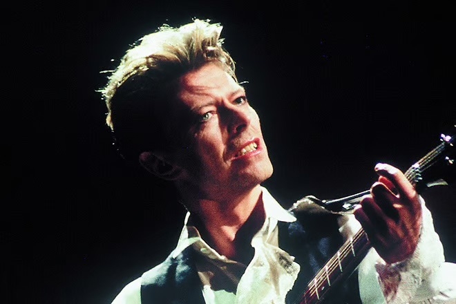 “Secret” final project from David Bowie discovered hidden in his study