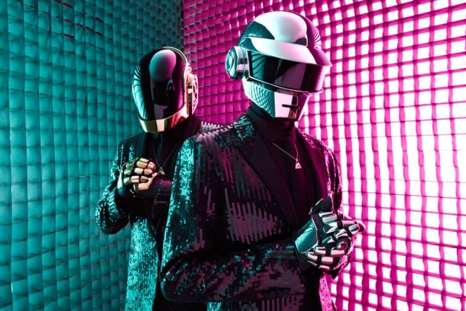 “Harder, Better, Faster, Stronger” của Daft Punk quay trở lại với hình hài mới