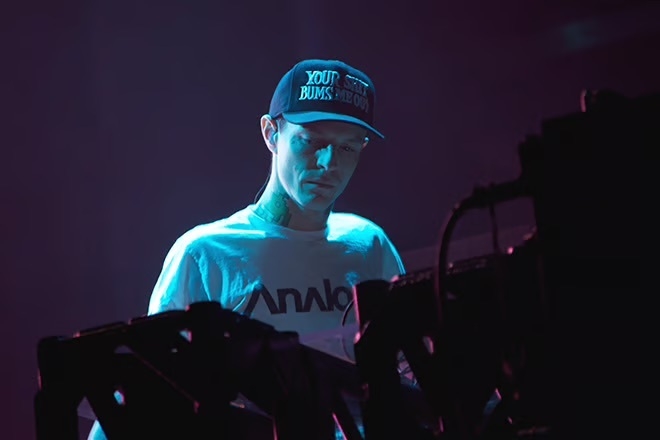 Deadmau5 slams artist using his likeness in AI-generated video: “Scary as fuck”