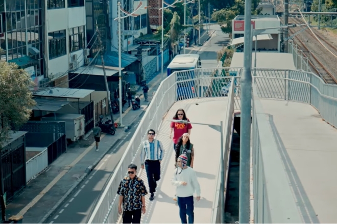 Javabass Soundsystem reflect on 25 years via ‘KONSISTENSI MENGHANTAM’ music video