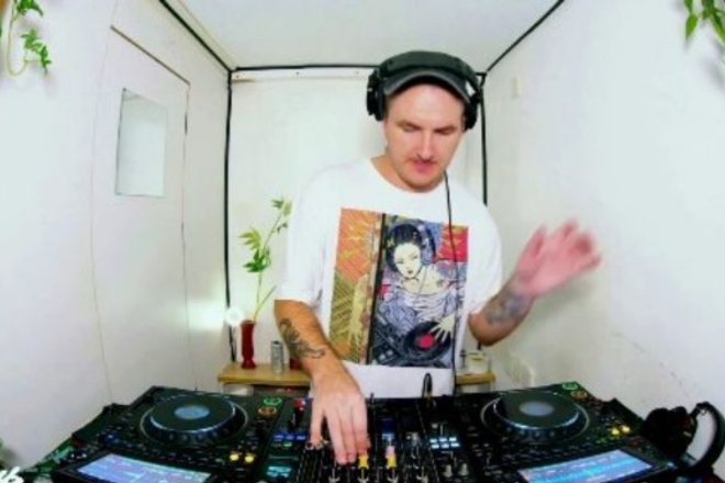Da Nang: Bass2Face presents URBAN GROOVES