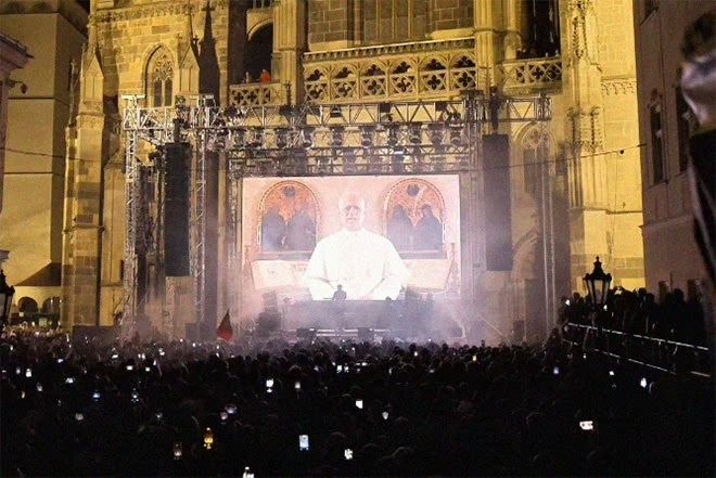 Pope Leo makes appearance during DJ set at Catholic rave