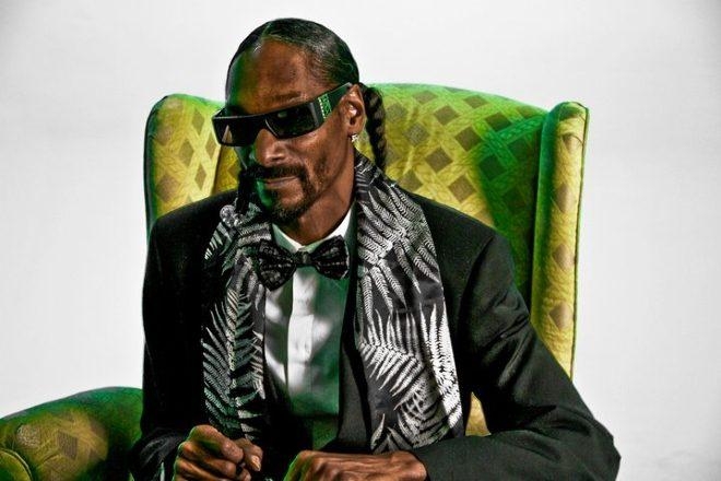 Snoop Dogg responds to claims he smokes up to “150 blunts a day”