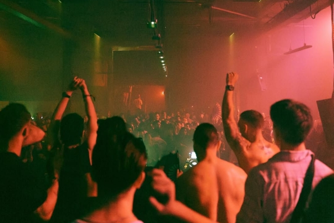 Manila: Snug...IsBurning