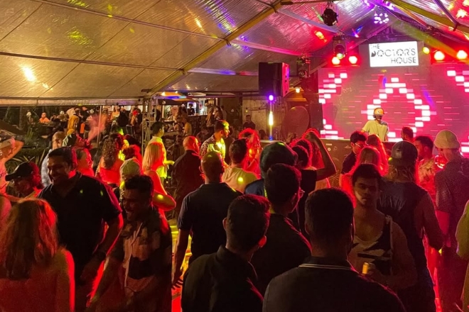 Sri Lanka: The Doctor’s House presents Surf Camp Wednesday