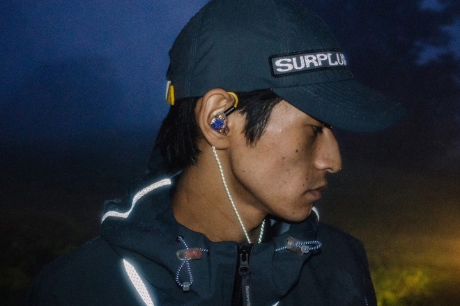 thisisneverthat & SURPLUS RESEARCH collaborate on line of reflective wearables