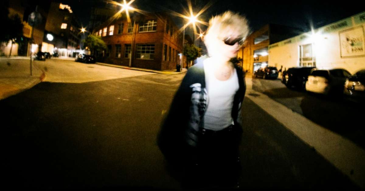 ISOxo’s ‘kidsgonemad!’ album releases via 88rising - New Releases