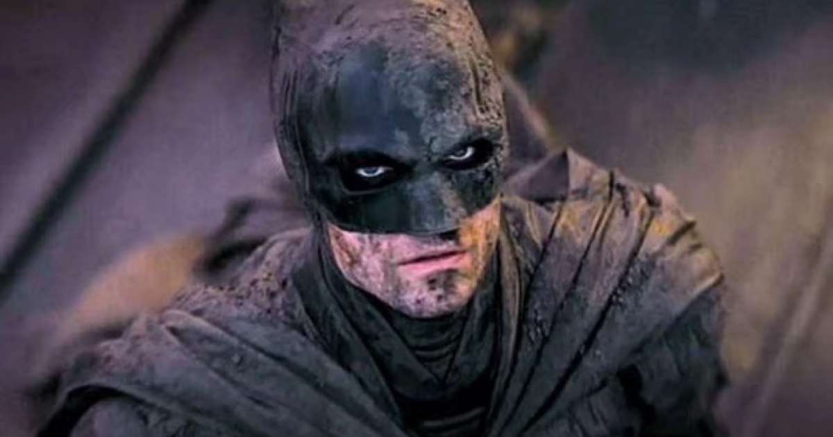 flora vapes robert pattinson recently admitted that he's a huge electronic music fan…  and while filming batman, he would literally produce ambient songs for  hours while still in costume, which he kept on a
